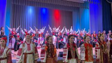 Центр народной культуры Республики Адыгея поздравил и наградил почетными грамотами ансамбль "Кубаночка"